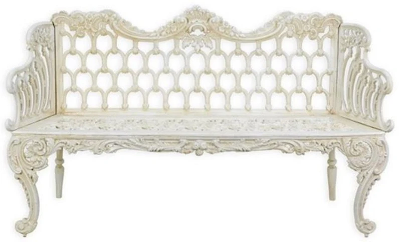 Casa Padrino Barock Gartenbank Cremeweiß 159 x H. 93 cm - Prunkvolle Gusseisen Garten Sitzbank - Gusseisen Gartenmöbel - Barock Garten Möbel - Garten Möbel im Barockstil