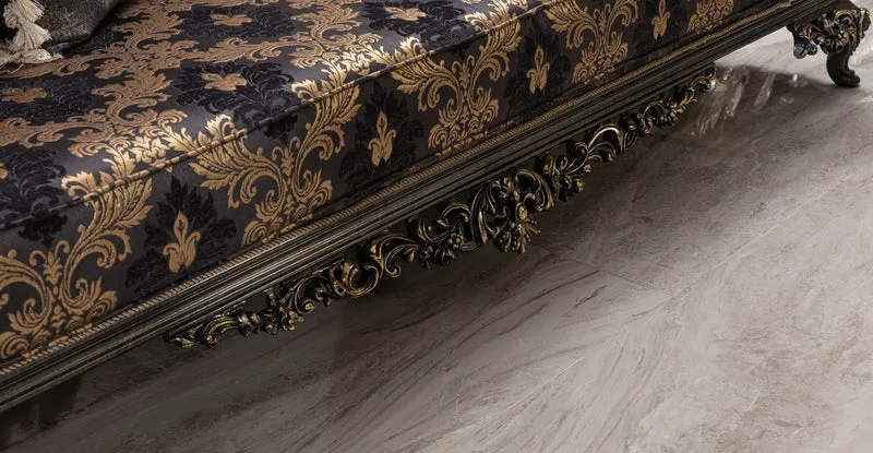 Casa Padrino Luxus Barock Sofa Lila / Grau / Gold - Barockstil Wohnzimmer Sofa mit elegantem Muster - Luxus Wohnzimmer Möbel im Barockstil - Barock Möbel - Barock Einrichtung