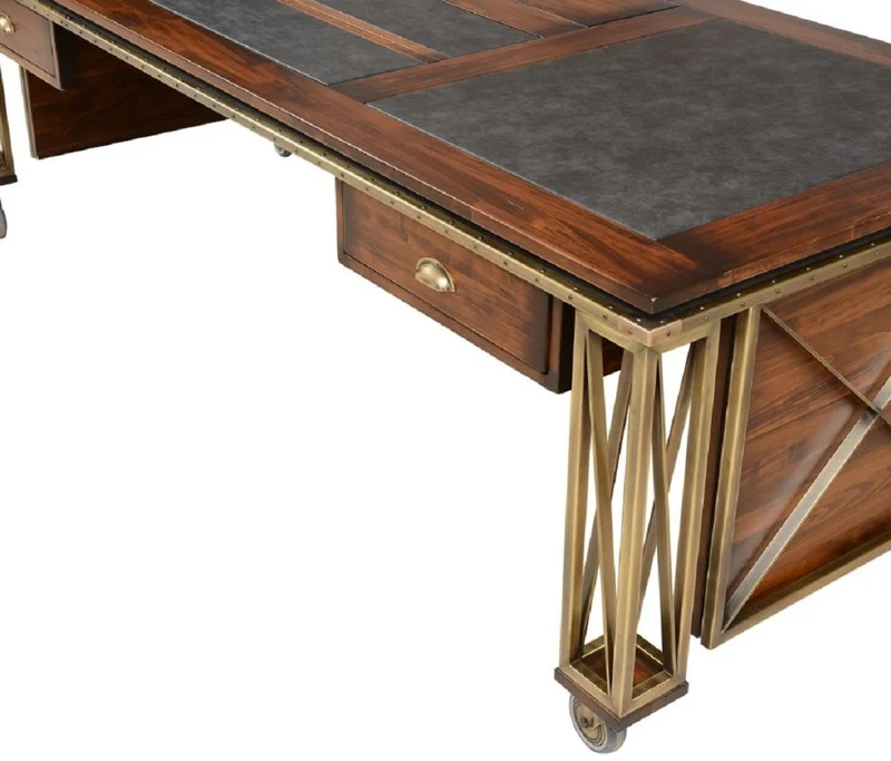 Casa Padrino Luxus Vintage Stil Schreibtisch Braun / Messing / Schwarz 234 x 98,5 x H. 75 cm - Massivholz Bürotisch mit Rollen - Vintage Stil Büro Möbel - Luxus Büro Möbel