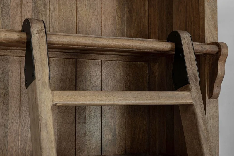 Casa Padrino Landhausstil Schrank mit Leiter Braun 143,5 x 40,6 x H. 233,7 cm - Bücherschrank - Regalschrank - Wohnzimmerschrank - Büroschrank - Landhausstil Möbel