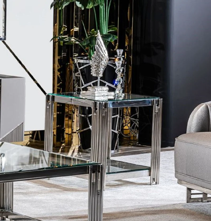 Casa Padrino Luxus Beistelltisch Silber 50 x 50 x H. 58 cm - Quadratischer Tisch mit Glasplatte - Wohnzimmer Möbel - Luxus Möbel - Luxus Einrichtung - Wohnzimmer Einrichtung