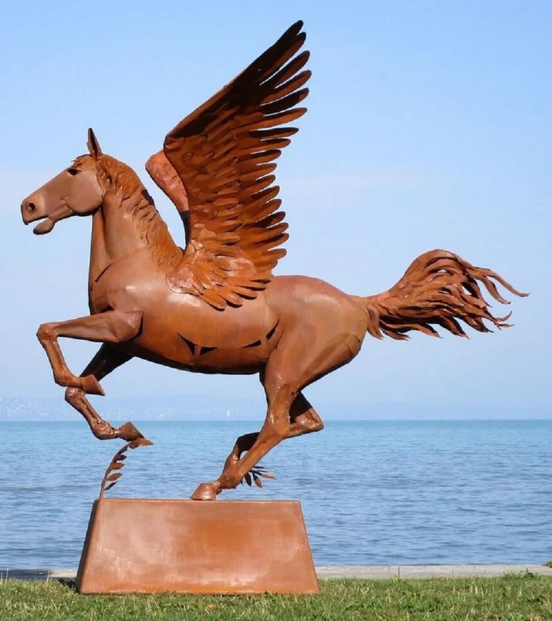 Casa Padrino Luxus Deko Skulptur Pegasus Pferd mit Sockel Rost 288 x 175 x H. 305 cm - Lebensgroße Stahl Skulptur - Riesige Garten Deko Figur - Garten Skulpturen - Metall Skulpturen