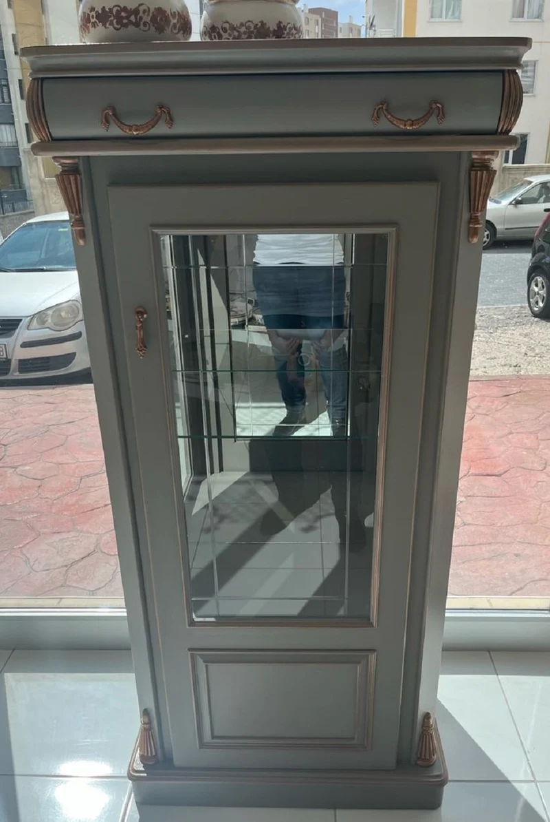 Casa Padrino Luxus Barock Vitrine Mintgrün / Kupfer - Barockstil Vitrinenschrank mit Glastür und Schublade - Luxus Möbel im Barockstil - Barock Möbel - Edel & Prunkvoll