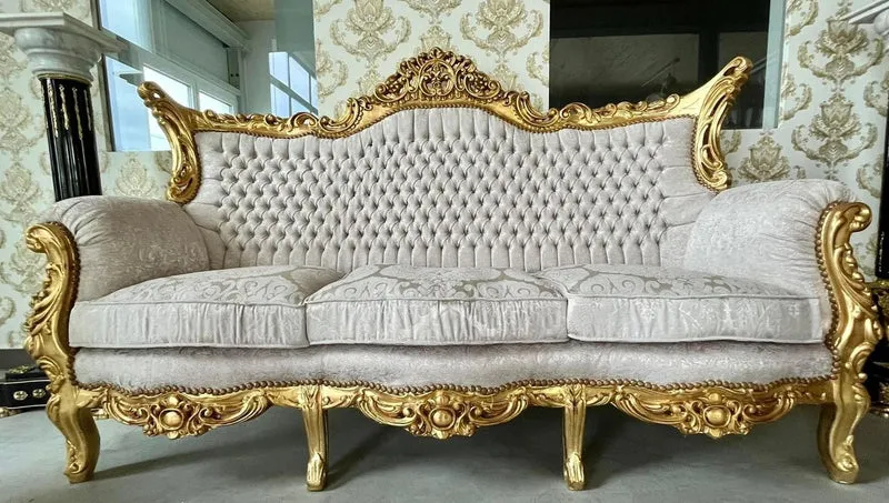 Casa Padrino Barock Wohnzimmer Set Grau Muster / Gold - 1 Barock Sofa & 2 Barock Sessel - Wohnzimmer Möbel im Barockstil - Barock Möbel - Barock Wohnzimmer Einrichtung