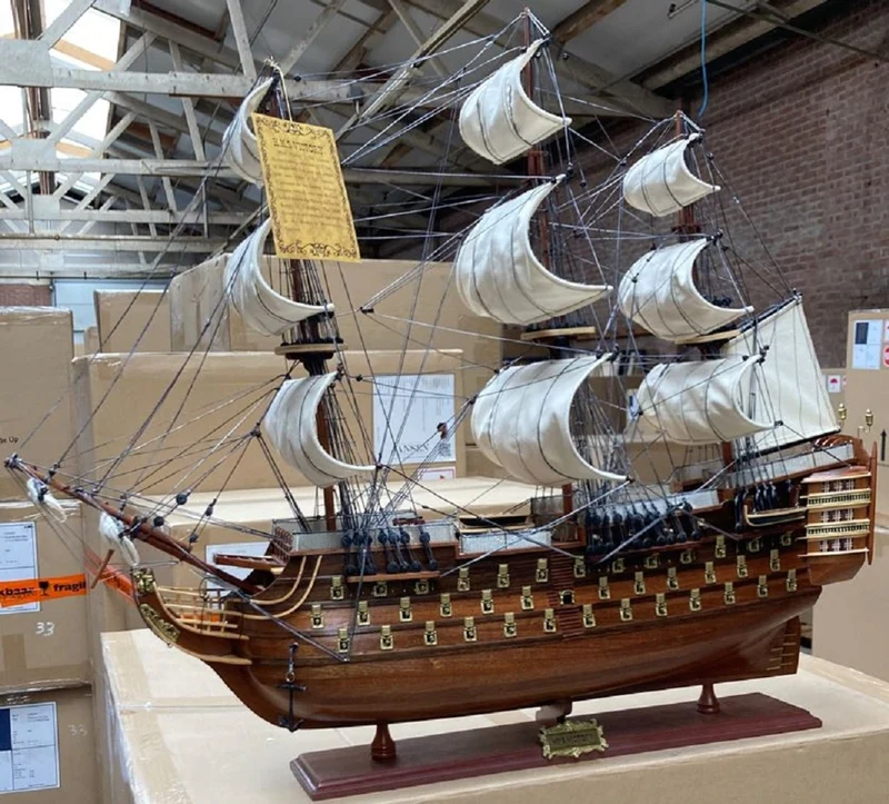 Casa Padrino Luxus Flaggschiff HMS Victory Braun 97 x 29 x H. 83 cm - Handgefertigtes Britisches Deko Schiff - Holzschiff - Segelschiff - Kriegsschiff - Luxus Deko Accessoires