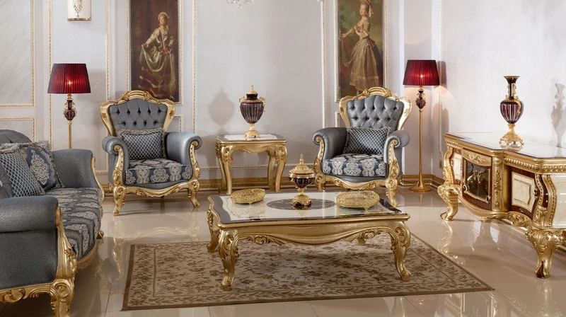 Casa Padrino Luxus Barock Wohnzimmer Set Blau / Gold - 2 Barock Sofas & 2 Barock Sessel & 1 Barock Couchtisch - Luxus Wohnzimmer Möbel im Barockstil - Barock Möbel - Barock Einrichtung