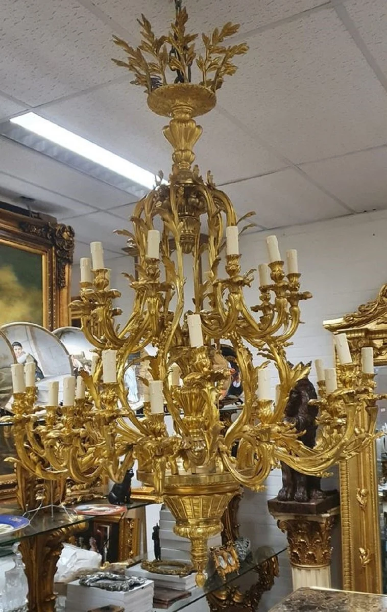 Casa Padrino Luxus Barock Bronze Kronleuchter Gold - Prunkvoller Barockstil Kronleuchter - Wohnzimmer Kronleuchter - Hotel Kronleuchter - Barock Leuchten - Barock Möbel