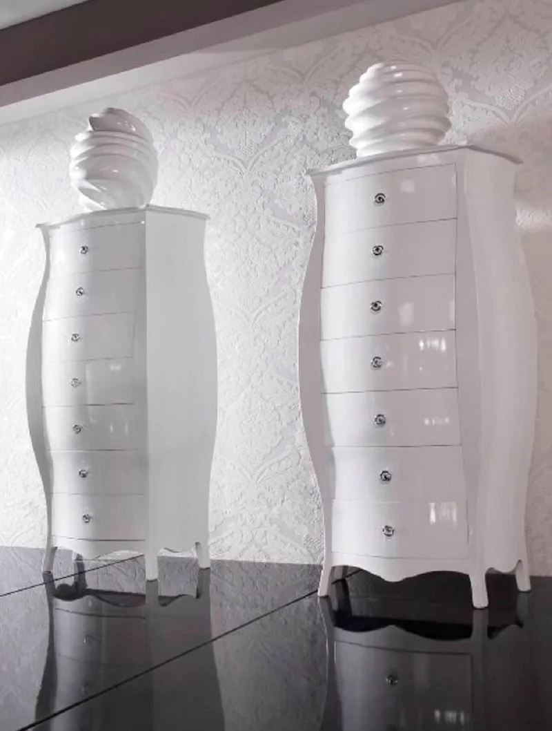 Casa Padrino Luxus Barock Kommode Hochglanz Weiß - Handgefertigte Massivholz Kommode mit 7 Schubladen - Luxus Möbel im Barockstil - Barock Möbel - Barock Einrichtung - Edel & Prunkvoll