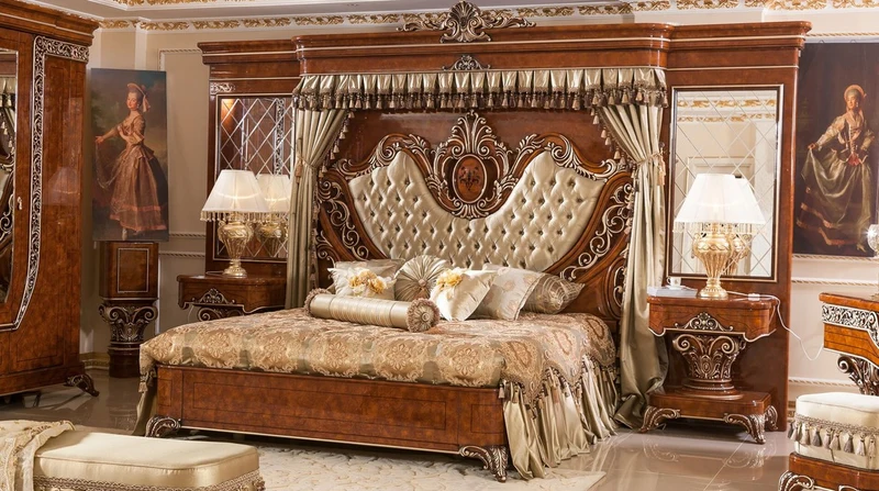 Casa Padrino Luxus Barock Schlafzimmer Set Gold / Braun / Bronzefarben - 1 Doppelbett mit Kopfteil und Rückwand & 2 Nachtkommoden - Schlafzimmer Möbel im Barockstil - Edel & Prunkvoll