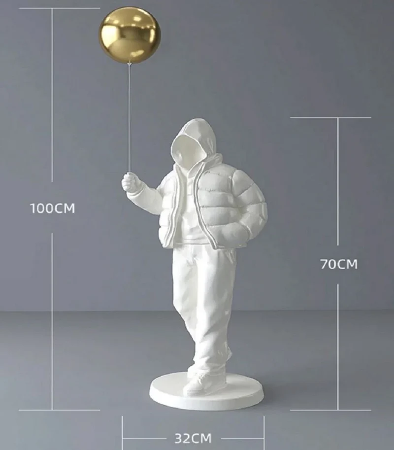Casa Padrino Luxus Designer XXL Deko Skulptur Junge mit Luftballon Weiß / Gold H. 68 cm - XXL Kunstharz Deko Figur - Wohnzimmer Deko - Luxus Designer Deko Accessoires - Luxus Qualität