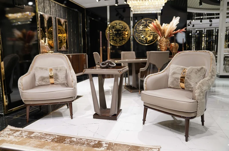 Casa Padrino Luxus Designer Sessel Grau / Dunkelbraun / Gold - Wohnzimmer Sessel - Hotel Sessel - Wohnzimmer Möbel - Luxus Möbel - Wohnzimmer Einrichtung - Luxus Einrichtung - Möbel Luxus