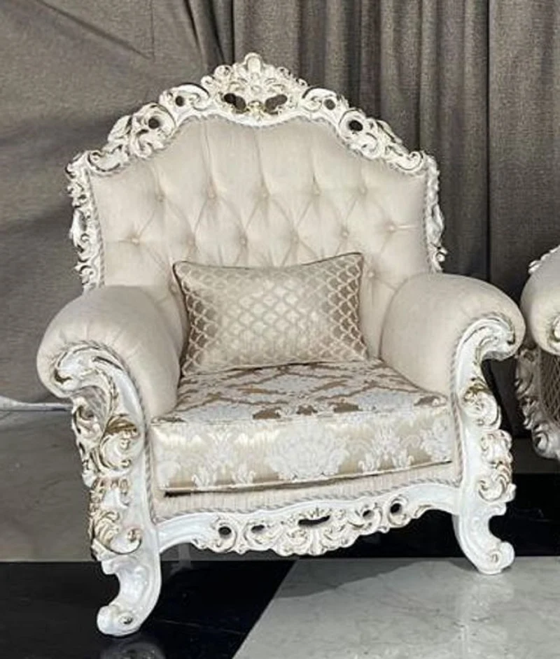 Casa Padrino Luxus Barock Wohnzimmer Set Creme / Weiß / Gold - 2 Barock Sofas & 2 Barock Sessel & 1 Barock Couchtisch - Luxus Wohnzimmer Möbel im Barockstil - Barock Möbel - Edel & Prunkvoll