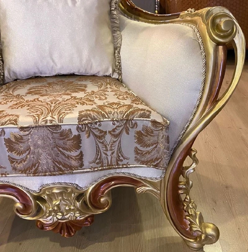 Casa Padrino Luxus Barock Wohnzimmer Set Creme / Silber / Gold / Braun - 2 Barock Sofas & 2 Barock Sessel & 1 Barock Couchtisch - Luxus Wohnzimmer Möbel im Barockstil - Barock Möbel