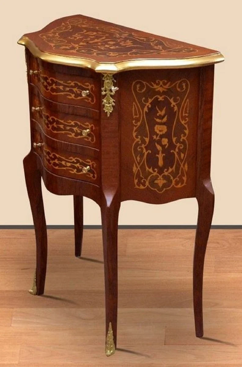 Casa Padrino Barock Nachtkommode Dunkelbraun Intarsien / Gold - Handgefertigte Massivholz Kommode im Barockstil - Antik Stil Nachttisch - Beistelltisch mit 3 Schubladen - Barock Möbel