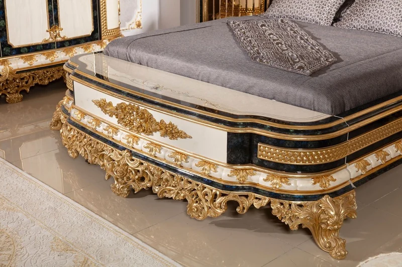 Casa Padrino Luxus Barock Doppelbett Gold / Weiß / Blau / Gold - Prunkvolles Massivholz Bett mit verspiegeltem Kopfteil - Schlafzimmer Möbel im Barockstil - Edel & Prunkvoll