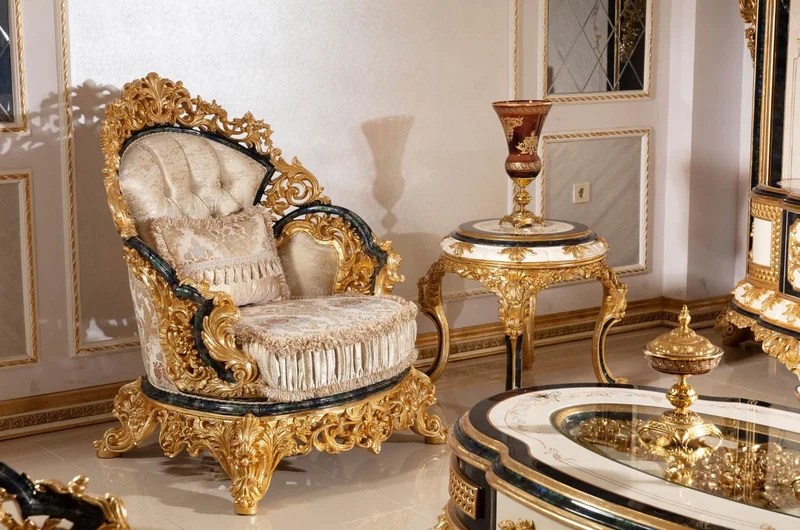 Casa Padrino Luxus Barock Sessel Gold / Mehrfarbig / Blau / Gold - Prunkvoller Wohnzimmer Sessel mit elegantem Muster - Barock Wohnzimmer Möbel - Edel & Prunkvoll