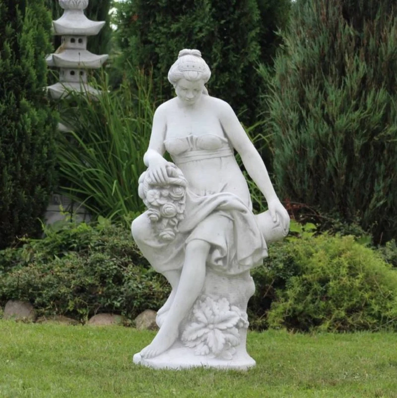 Casa Padrino Jugendstil Garten Deko Skulptur Frau mit Blumenstrauß Weiß / Grau 46 x 46 x H. 121 cm - Elegante Garten Deko Stein Figur - Barock & Jugendstil Garten Deko Accessoires