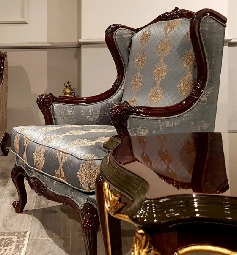 Casa Padrino Luxus Barock Ohrensessel Silber / Beige / Dunkelbraun - Prunkvoller Wohnzimmer Sessel mit elegantem Muster - Barock Möbel