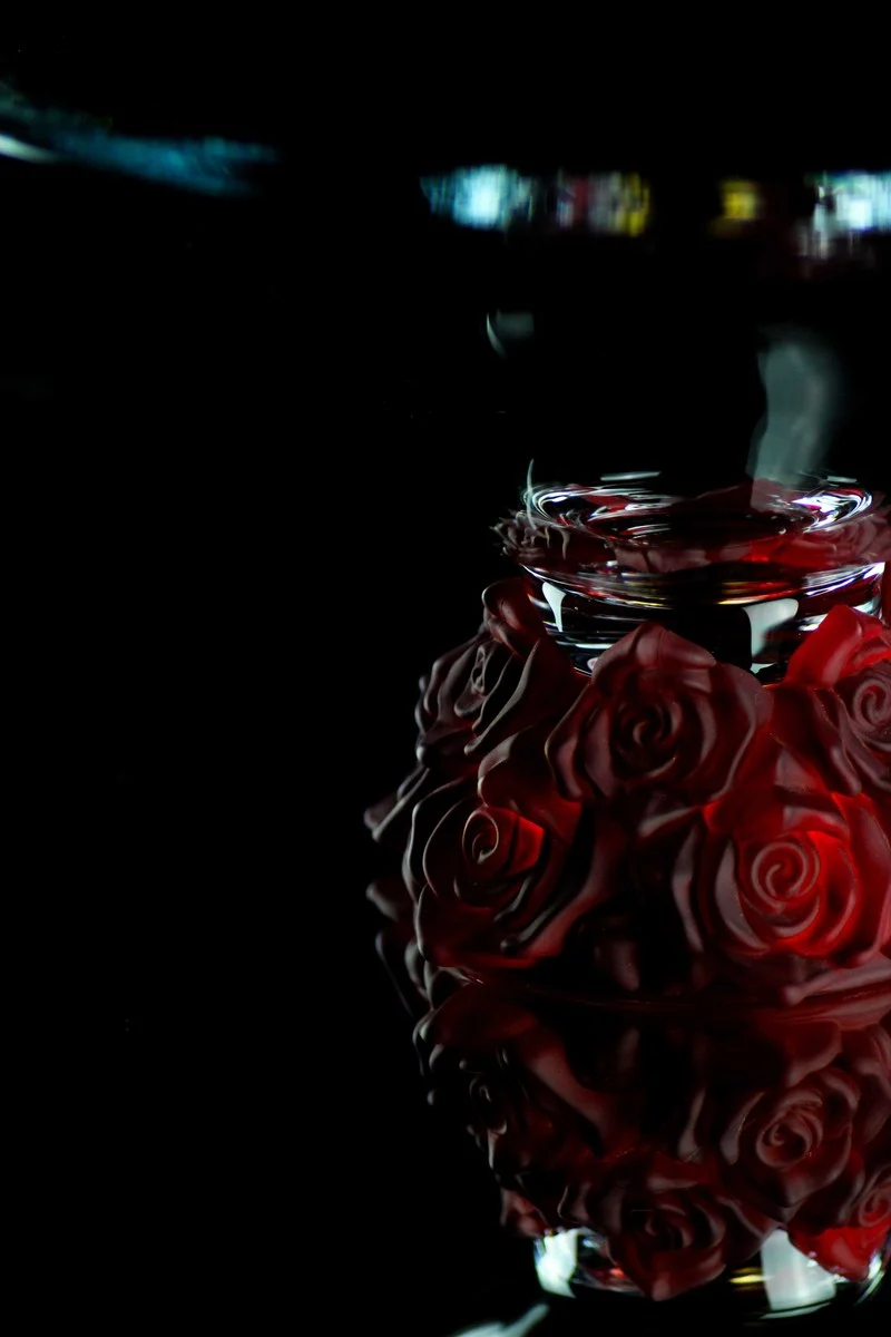 Casa Padrino Luxus Glasschale Kristallglas mit roten Rosen Ø 35.5 x H. 20 cm - Runde Obstschale - Deko Schale - Luxus Kollektion