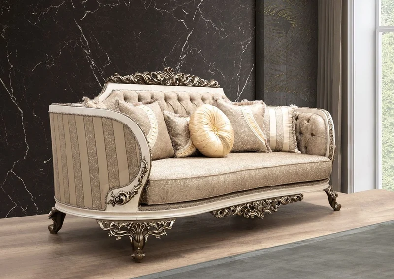 Casa Padrino Luxus Barock Wohnzimmer Set Beige / Cremefarben / Braun / Gold - 2 Sofas & 2 Sessel & 1 Couchtisch - Handgefertigte Wohnzimmer Möbel im Barockstil - Edel & Prunkvoll