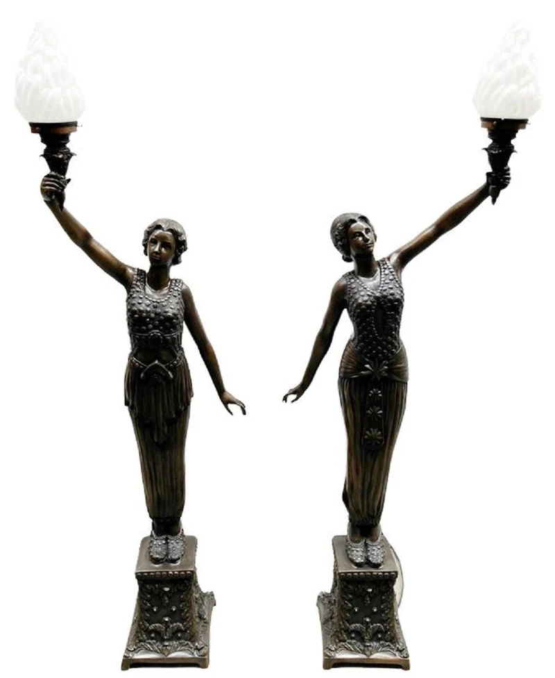 Casa Padrino Luxus Barock Stehleuchten Damen mit Fakeln Bronzefarben / Weiß 65 x 30 x H. 190 cm - Elegante Bronze Deko Skulpturen - Prunkvolle Barock Bronze Leuchten