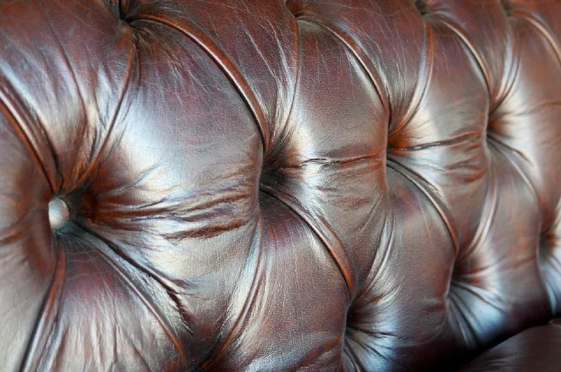 Casa Padrino Luxus Chesterfield Leder Sofa 240 x 100 x H. 80 cm - Verschiedene Farben - Echtleder Wohnzimmer Sofa - Chesterfield Wohnzimmer Möbel