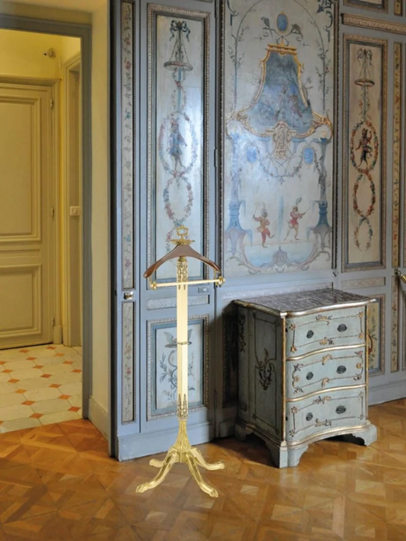 Casa Padrino Luxus Barock Dressboy Weiß / Gold / Silber / Braun 40 x 40 x H. 133 cm - Edler Messing Kleiderständer - Barock Hotel Garderoben Möbel
