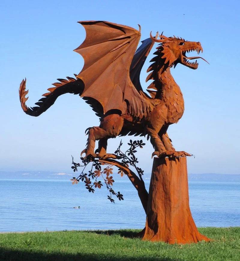 Casa Padrino Luxus Gartendeko Skulptur Drache Rostfarben 290 x 235 x H. 295 cm - Riesige Stahl Deko Figur - Gartenfigur - Hotel Garten Deko