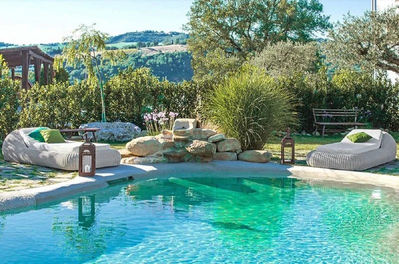 Casa Padrino Luxus Gartenliege Weiß / Weiß 238 x 100 x H. 50 cm - Handgewebte Wetterbeständige Liege - Moderne Poolliege - Garten Möbel - Hotel Möbel