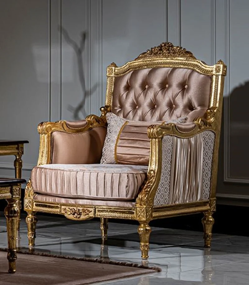Casa Padrino Luxus Barock Wohnzimmer Set Rosa / Weiß / Gold - 2 Sofas & 2 Sessel & 1 Couchtisch - Prunkvolle Wohnzimmer Möbel im Barockstil