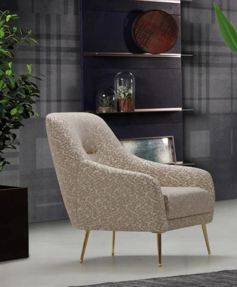 Casa Padrino Luxus Sessel Beige / Gold 58 x 80 x H. 94 cm - Wohnzimmer Sessel mit elegantem Muster - Wohnzimmer Möbel