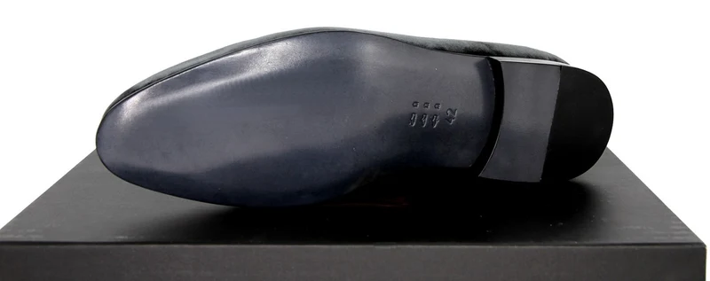 Pompöös by Casa Padrino Luxus Samt Slipper mit Krone Silber Anthrazit / Gold - Verschiedene Schuhgrößen - designed by Harald Glööckler