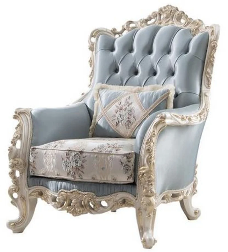 Casa Padrino Luxus Barock Wohnzimmer Sessel mit dekorativem Kissen Hellblau / Creme / Weiß / Gold 97 x 90 x H. 120 cm - Edle Barock Wohnzimmer Möbel