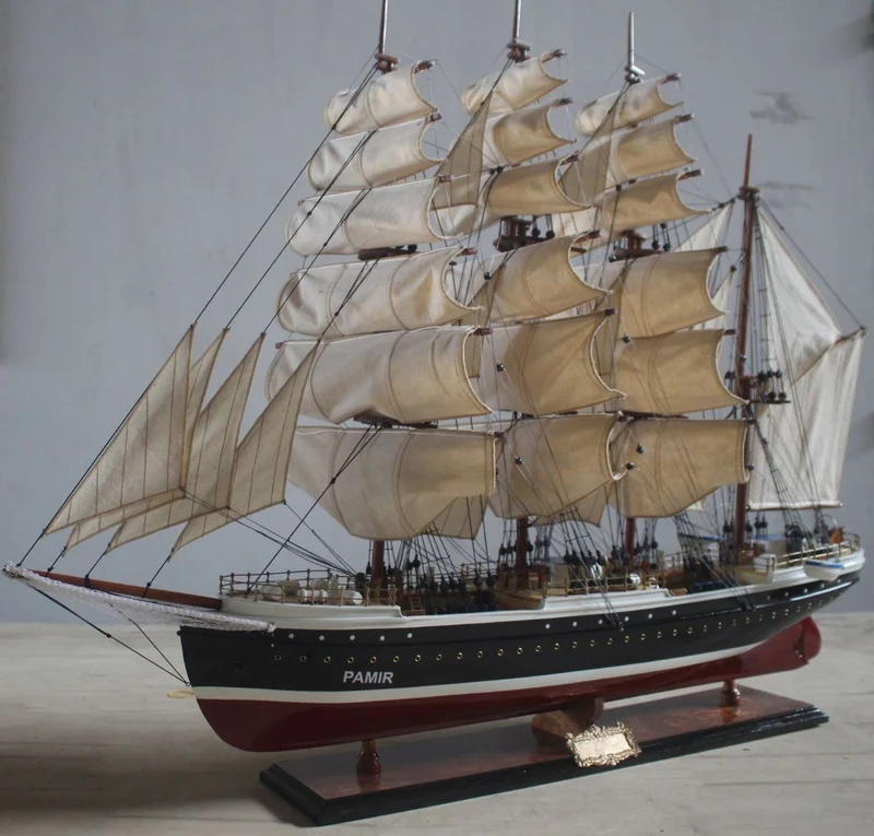 Casa Padrino Luxus Segelschiff Pamier mit Massivholz Ständer Schwarz / Weiß / Rot / Braun 97 x 30 x H. 70 cm - Handgefertigtes Deko Schiff Holzschiff - Deko Accessoires