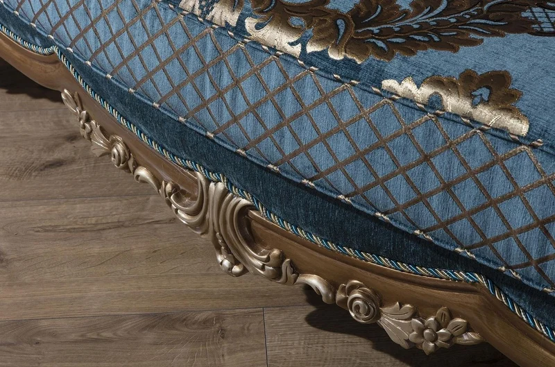 Casa Padrino Luxus Barock Sofa Blau / Gold 260 x 90 x H. 125 cm - Prunkvolles Wohnzimmer Sofa mit elegantem Muster und dekorativen Kissen - Barock Möbel