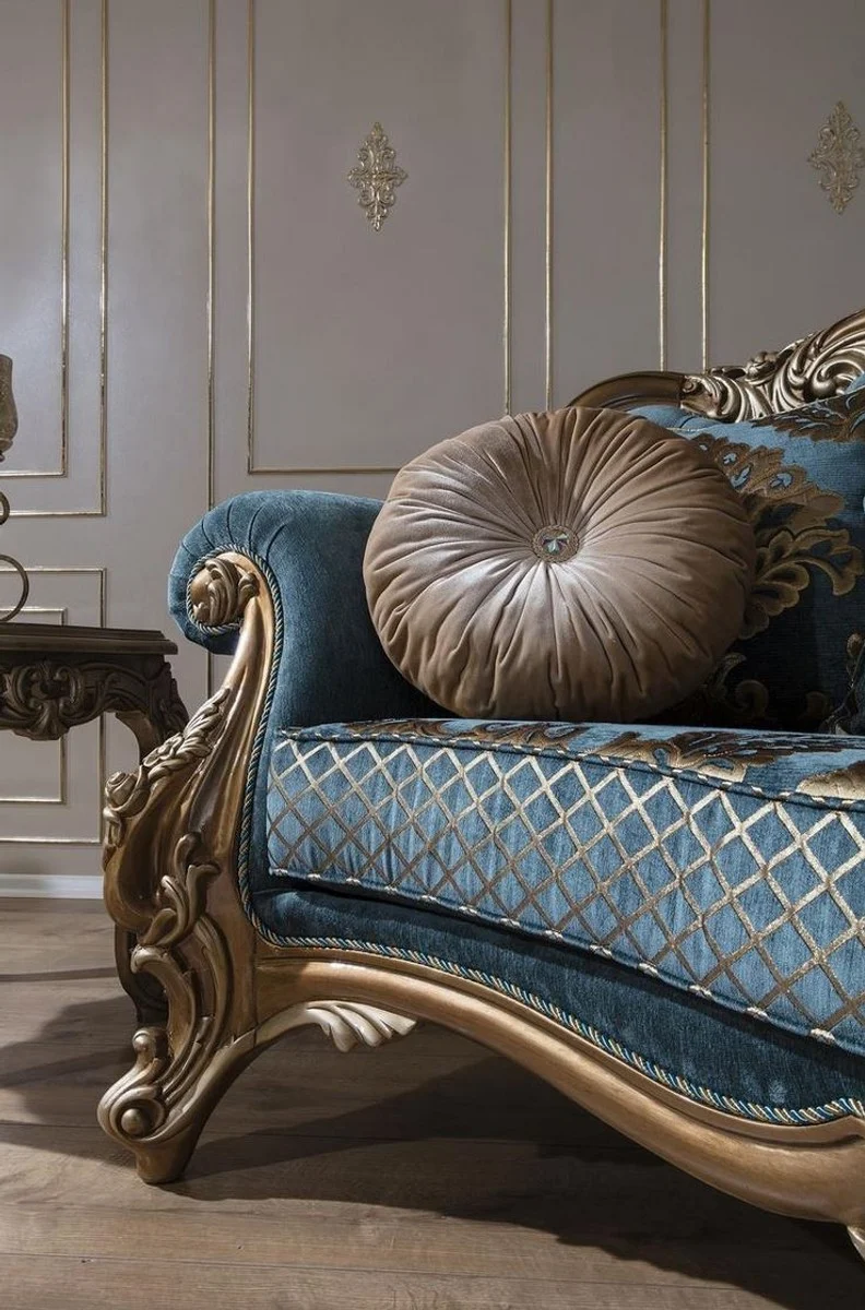 Casa Padrino Luxus Barock Sofa Blau / Gold 260 x 90 x H. 125 cm - Prunkvolles Wohnzimmer Sofa mit elegantem Muster und dekorativen Kissen - Barock Möbel