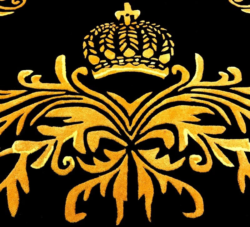 Pompöös by Casa Padrino Luxus Teppich von Harald Glööckler 120 x 170 cm Krone Schwarz / Gold - Barock Design Teppich - Handgewebt aus Wolle
