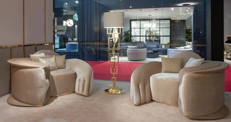 Casa Padrino Luxus Designer Stehleuchte Gold / Elfenbeinfarben 45 x 20 x H. 180 cm - Edle vergoldete Messing Stehlampe - Hotel Möbel - Luxus Qualität