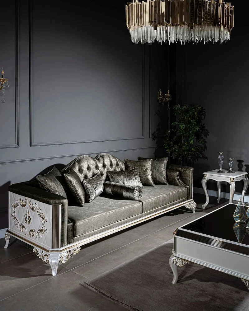 Casa Padrino Luxus Barock Sofa Grün / Weiß / Gold 255 x 92 x H. 91 cm - Prunkvolles Wohnzimmer Sofa mit dekorativen Kissen - Edel & Prunkvoll