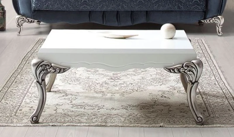 Casa Padrino Luxus Barock Couchtisch Weiß / Silber 104 x 69 x H. 45 cm - Eleganter Massivholz Wohnzimmertisch - Wohnzimmer Möbel im Barockstil