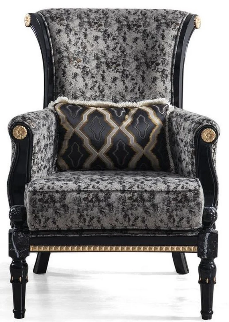 Casa Padrino Luxus Barock Sessel Grau / Schwarz / Gold 90 x 80 x H. 97 cm - Wohnzimmer Sessel mit dekorativem Kissen - Edle Barock Möbel
