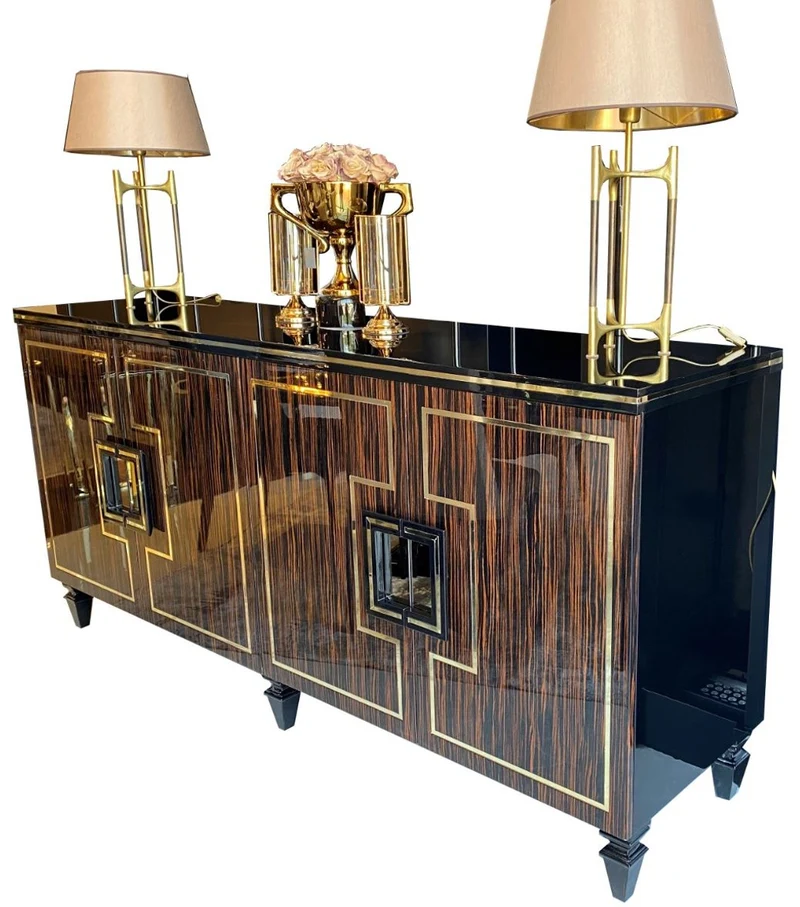 Casa Padrino Luxus Art Deco Sideboard Dunkelbraun / Schwarz / Gold 220 x 55 x H. 104 cm - Edler Schrank mit 4 Türen und Glasplatte - Art Deco Wohnzimmer Möbel