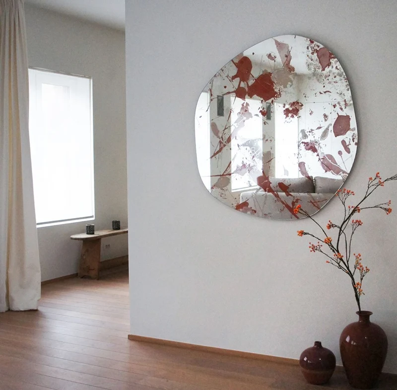 Casa Padrino Designer Wandspiegel Rot 100 x H. 105 cm - Moderner Design Spiegel - Luxus Kollektion