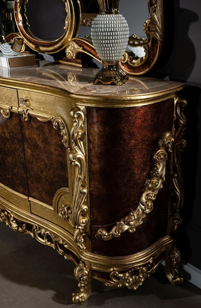 Casa Padrino Luxus Barock Möbel Set Sideboard mit Spiegel Creme / Beige / Braun / Gold - Prunkvoller Massivholz Schrank mit Wandspiegel - Edle Möbel im Barockstil - Luxus Qualität