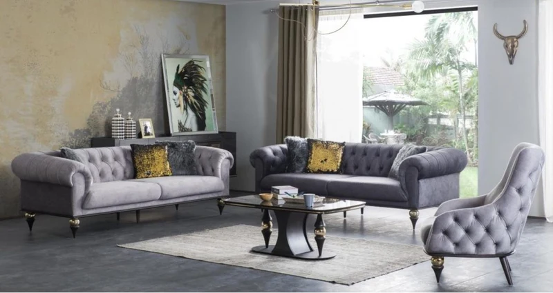 Casa Padrino Luxus Art Deco Chesterfield Wohnzimmer Sofa Hellgrau / Schwarz / Messingfarben 230 x 100 x H. 82 cm - Luxus Möbel