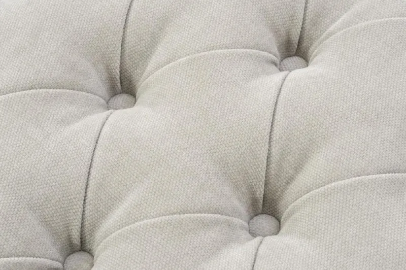 Casa Padrino Luxus Chesterfield Wohnzimmer Sofa mit 4 Kissen Sandfarben / Schwarz 217 x 92 x H. 78 cm - Luxus Möbel