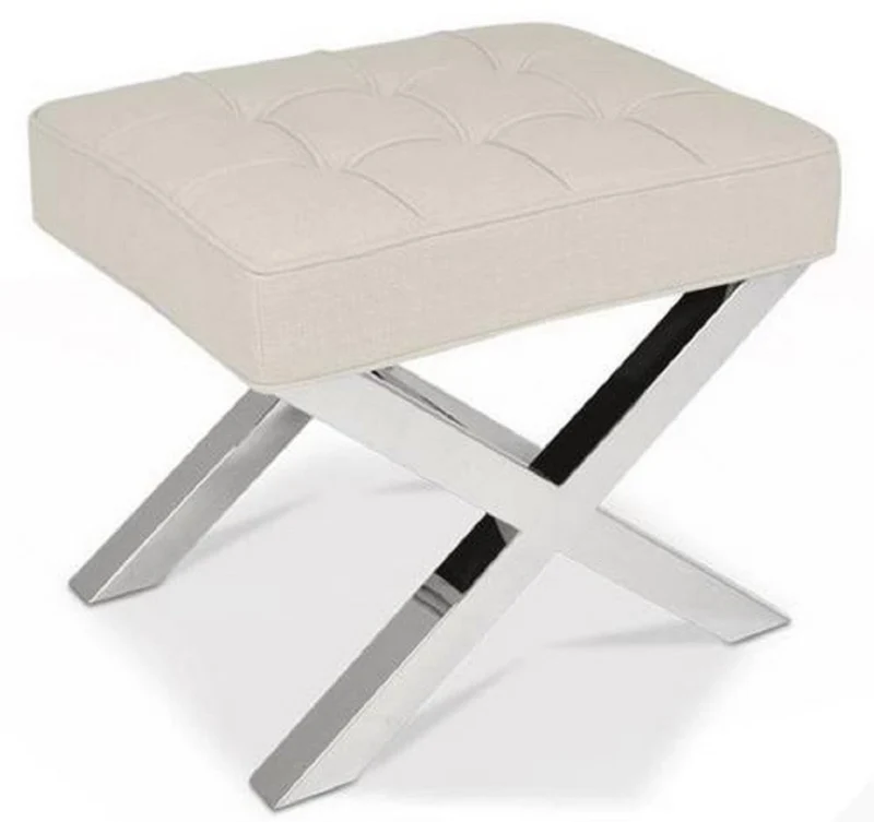 Casa Padrino Luxus Chesterfield Hocker Beige / Silber 60 x 50 x H. 47 cm - Wohnzimmermöbel - Luxus Kollektion