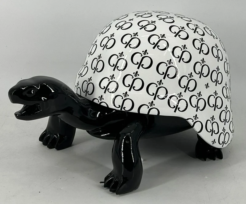 Casa Padrino Luxus Deko Figur Schildkröte Schwarz / Weiß 40 cm - Deko Accessoires