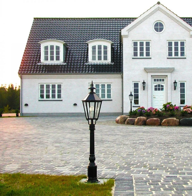 Casa Padrino Barock Garten Terrassen Außenstehleuchte 22 x 22 x H. 107 cm - Verschiedene Farben - Wetterfeste Gartenlaterne