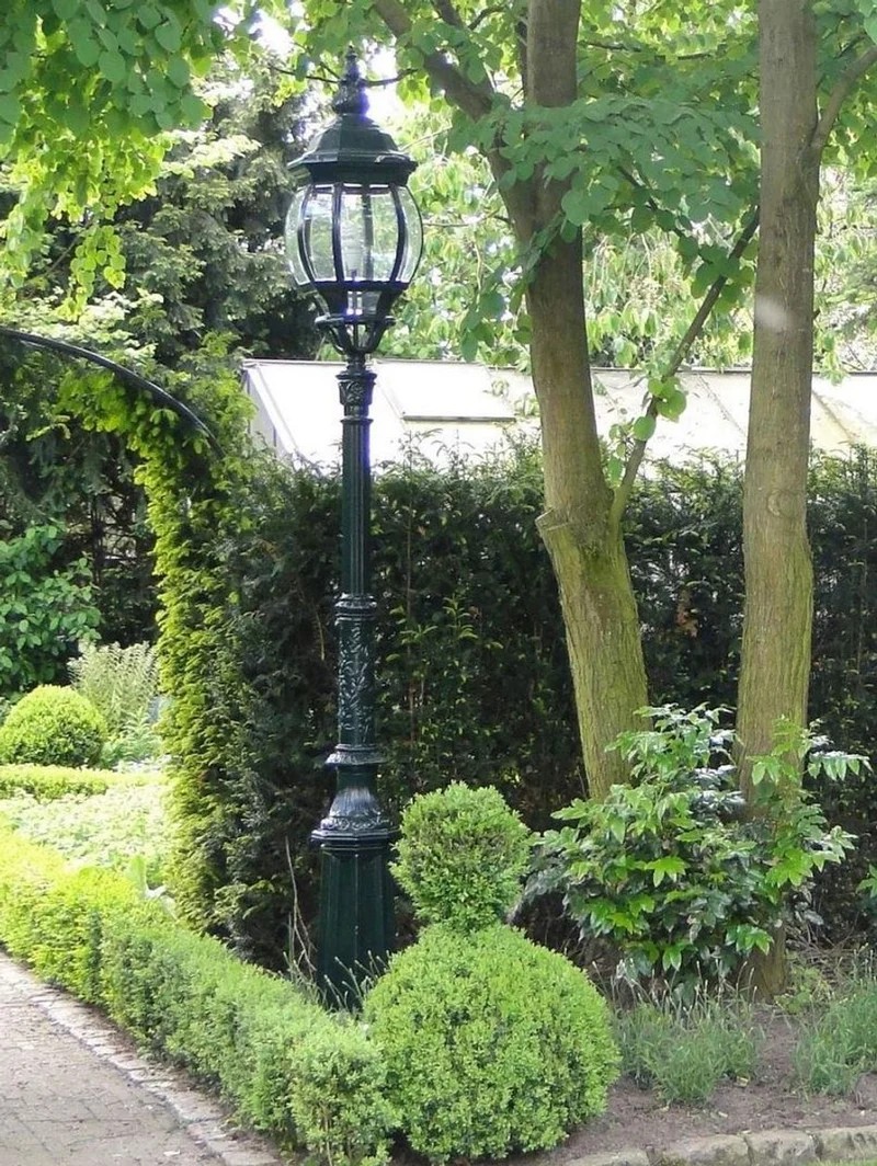 Casa Padrino Jugendstil Gartenlaterne Ø 45 x H. 366 cm - Verschiedene Farben - Barock & Jugendstil Garten Terrassen Wege Einfahrt Beleuchtung